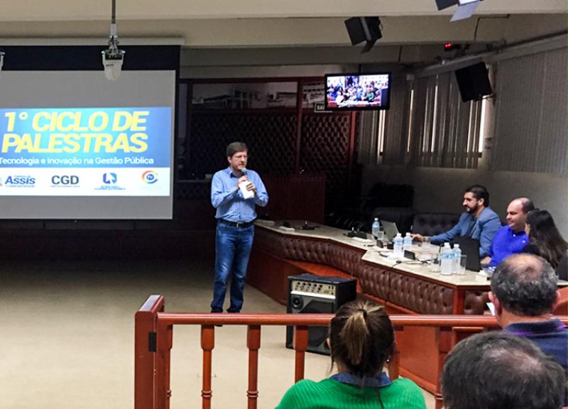 Servidores participam de Palestras sobre inovação 