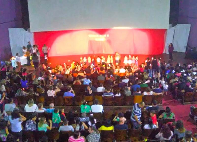 Homenagem ao Dia das Mães