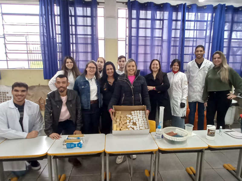 Feira de Ciências na Emeif Professora Alides Celeste Razaboni Carpentieri impulsiona aprendizado científico e protagonismo estudantil