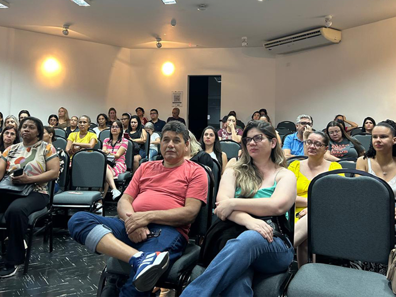 Educação Inclusiva: Formação sobre Transtorno do Espectro Autista capacita profissionais em Assis