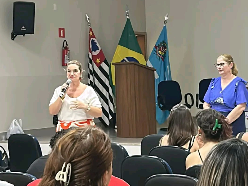 Educação Inclusiva: Secretaria da Educação promove formação para acompanhantes escolares