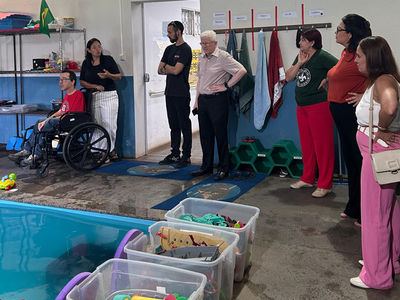 Comissão de Educação Especial realiza visitas técnicas a instituições de Assis