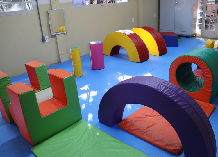 🌟 EDUCAÇÃO ESPECIAL AVANÇA EM ASSIS: SALA DO CENTRO FÊNIX GANHA NOVOS RECURSOS PARA ATENDIMENTO A CRIANÇAS COM AUTISMO