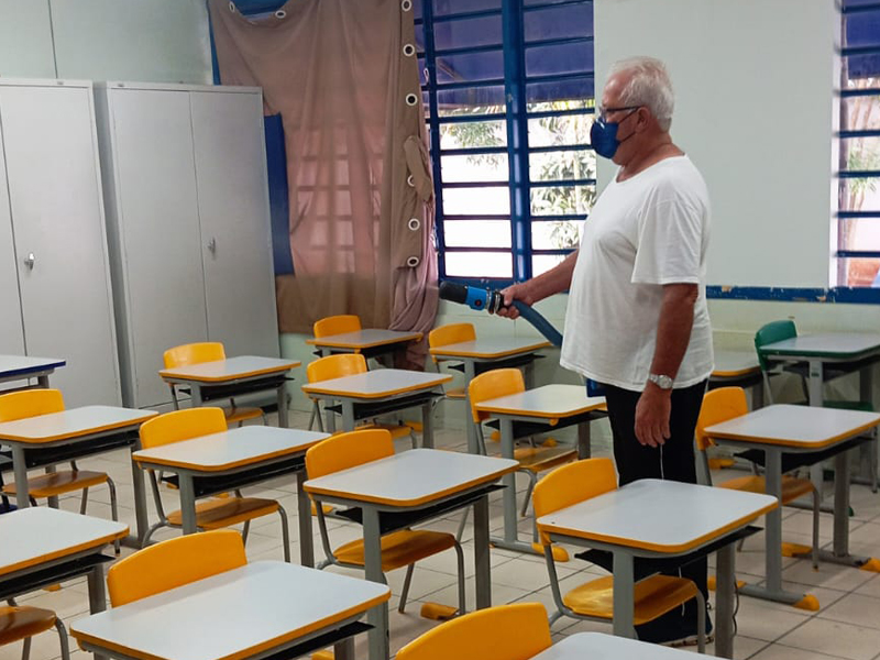 Manutenções escolares a todo vapor!