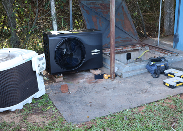 Prefeitura Municipal e Secretaria da Educação de Assis realizaram a troca da bomba de calor no Núcleo de Natação Adaptada 