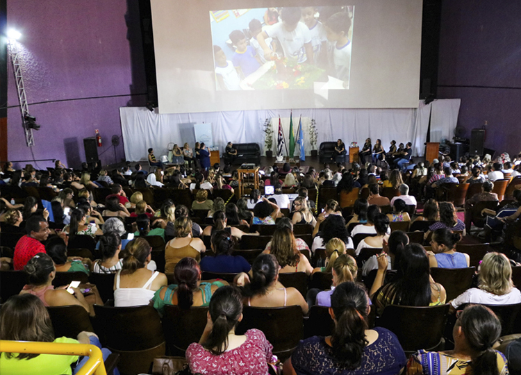 1 edio do Seminrio de Boas Prticas rene 1500 educadores 