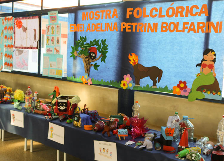 Projeto folclrico da EMEI Adelina compartilha momentos do ambiente escolar com as famlias