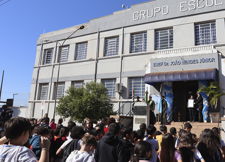 EMEF Dr. João Mendes Júnior Celebra 110 Anos Formando Gerações e Conquistando Excelência
