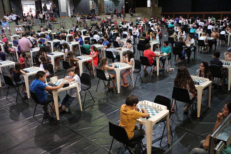 Alunos participam de Circuito de Xadrez em Bauru